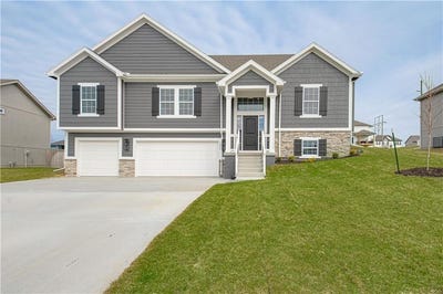 /international/us/1108-oak-ridge-street-kearney-mo-110108426672/