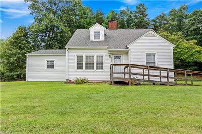 /international/us/3753-prides-road-east-bend-nc-110101454761/?lang=zh-tw
