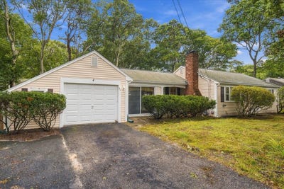 /international/us/37-rita-avenue-south-yarmouth-ma-110120135154/