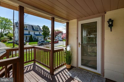 /international/us/20-w-forrestview-road-brookhaven-pa-110098962145/