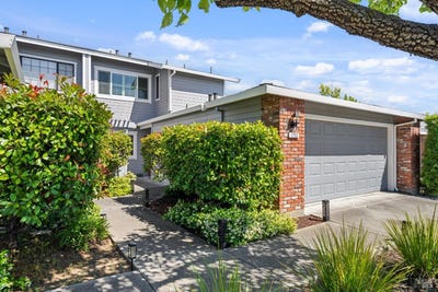 /international/us/1752-stuart-court-benicia-ca-110108197967/