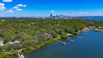 /international/us/2660-driftwood-road-s-st-petersburg-fl-110101221950/