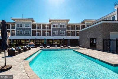 /international/us/19805-coastal-highway-rehoboth-beach-de-110108497865/