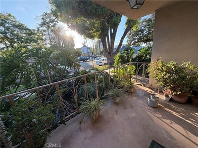 /international/us/919-n-minter-street-santa-ana-ca-110106988457/