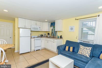 /international/us/205-5th-ocean-city-md-110106317220/