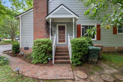 /international/us/119-danforth-drive-cary-nc-110099884808/