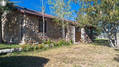 /international/us/430-broadway-street-silver-cliff-co-110100519827/