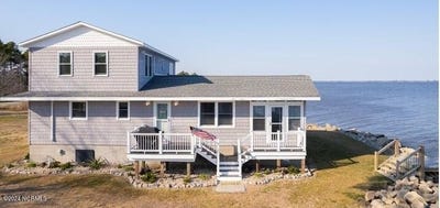 /international/us/414-driftwood-drive-elizabeth-city-nc-110106531341/