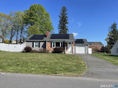 /international/us/7-hillscrest-road-plainville-ct-110107602673/