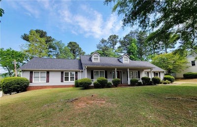 /international/us/1804-1st-street-lanett-al-110108144095/