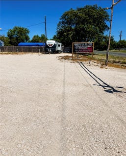 /international/us/420-n-norton-freer-tx-110109902928/