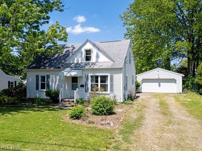 /international/us/576-hartzler-street-wooster-oh-110108218919/