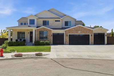 /international/us/10676-s-urban-ridge-cv-w-south-jordan-ut-110105069001/
