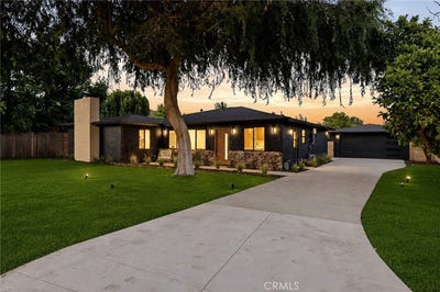 /international/us/210-n-lomita-ojai-ca-110108745146/