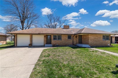 /international/us/115-s-walnut-street-belle-plaine-mn-110107519689/