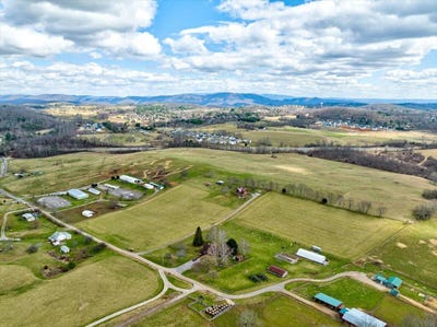 /international/us/0-strider-ln-blacksburg-va-110075388184/?lang=zh-cn