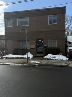 /international/us/12a-hammond-st-waltham-ma-110106301421/