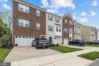 /international/us/403-dogwood-drive-deptford-nj-110107747600/