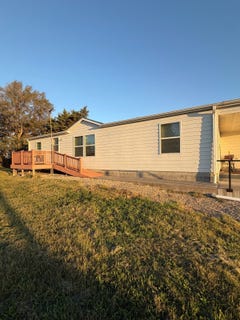 /international/us/740-n-230th-rd-aurora-ks-110120496933/