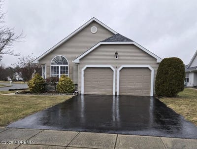 /international/us/3276-springer-lane-toms-river-nj-110108478451/