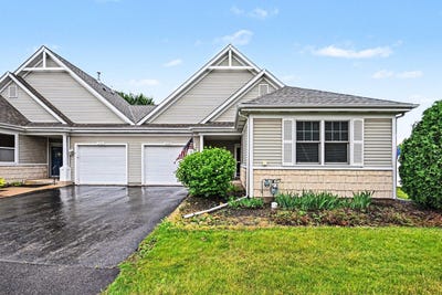 /international/us/2559-oak-park-court-crest-hill-il-110108683055/