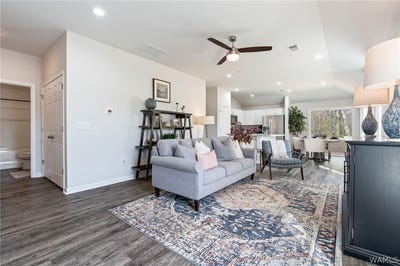 /international/us/14374-bellflower-lane-tuscaloosa-al-110119493936/