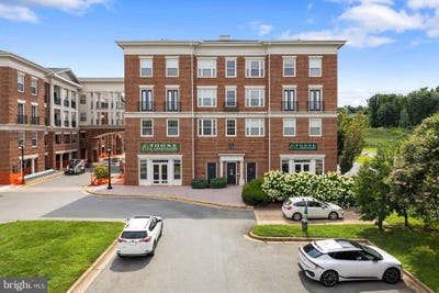 /international/us/8-granite-place-gaithersburg-md-110101197620/