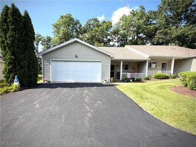 /international/us/523-wilcox-road-youngstown-oh-110109517051/