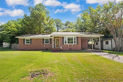/international/us/6425-freeport-road-fayetteville-nc-110100391691/