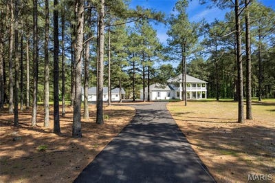 /international/us/50-grand-mesa-benton-mo-110107940413/