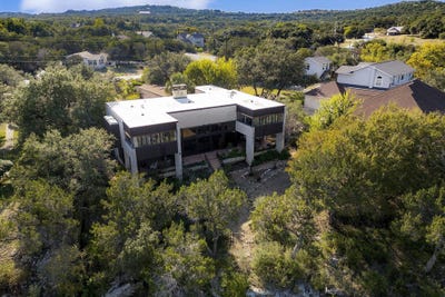 /international/us/22124-briarcliff-dr-spicewood-tx-110095628282/