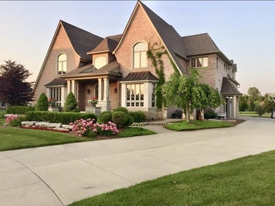 /international/us/49166-dominion-court-canton-mi-110107060524/