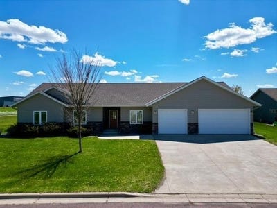 /international/us/906-sunrise-boulevard-redwood-falls-mn-110107254639/
