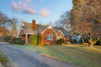 /international/us/1396-munford-ave-munford-tn-110108541713/