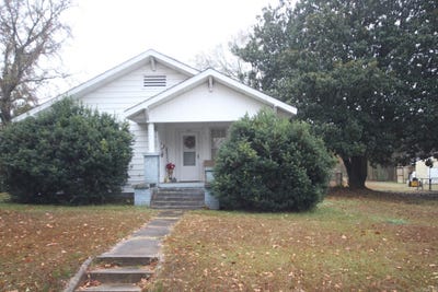 /international/us/607-w-oak-nashville-ar-110104243237/