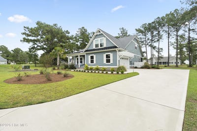 /international/us/1019-crosby-circle-sw-sunset-beach-nc-110120002227/