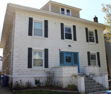 /international/us/23-bedlow-avenue-newport-ri-110099133898/