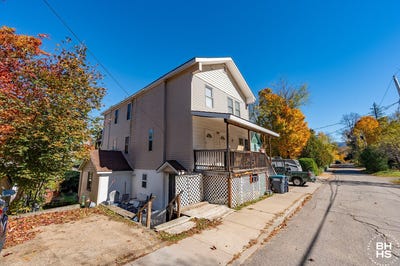 /international/us/137-charles-street-saranac-lake-ny-110083337102/