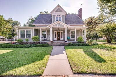 /international/us/310-e-tarrant-street-bowie-tx-110107457289/