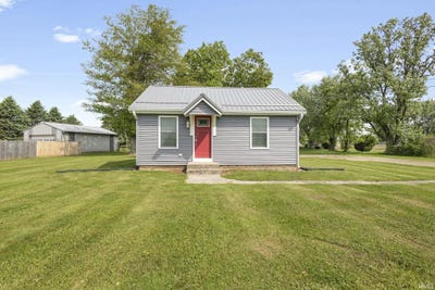 /international/us/8951-e-chicago-road-new-carlisle-in-110108232049/