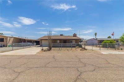 /international/us/8294-s-smoketree-lane-mohave-valley-az-110100217916/