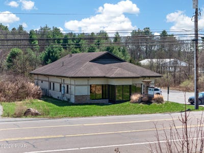 /international/us/518-route-6-and-209-milford-pa-110107304259/