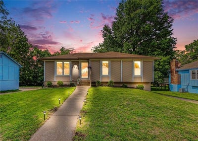 /international/us/7601-e-134th-terrace-grandview-mo-110108663183/