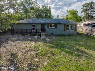 /international/us/121-harrison-street-varnville-sc-110107382539/