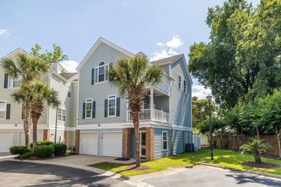 /international/us/27-palmas-dr-surfside-beach-sc-110108690131/