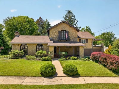 /international/us/801-14th-avenue-monroe-wi-110108451776/