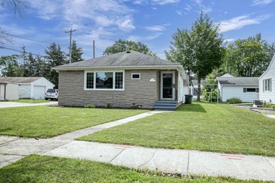 /international/us/209-e-2nd-street-kimberly-wi-110109115557/