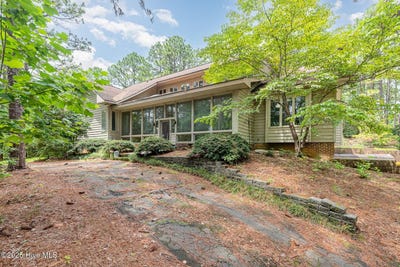 /international/us/1450-fort-bragg-road-southern-pines-nc-110100686701/