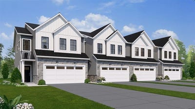 /international/us/323-maple-street-pardeeville-wi-110100684822/