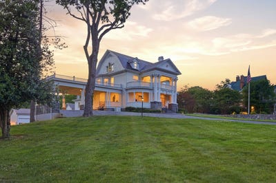 /international/us/920-holston-ave-bristol-tn-110108359842/
